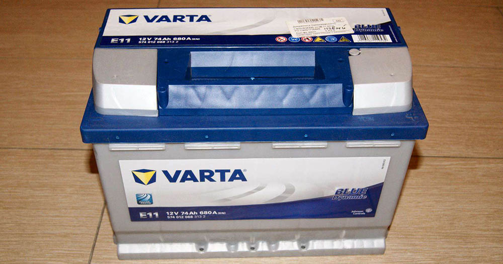 Varta Blue E11 74R для Nissan Teana